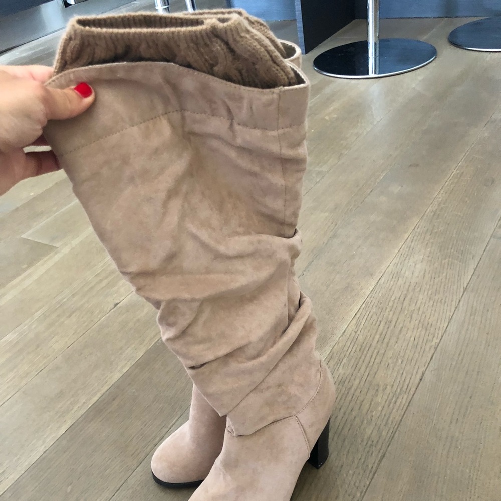 Knee high boots with sweater material inside